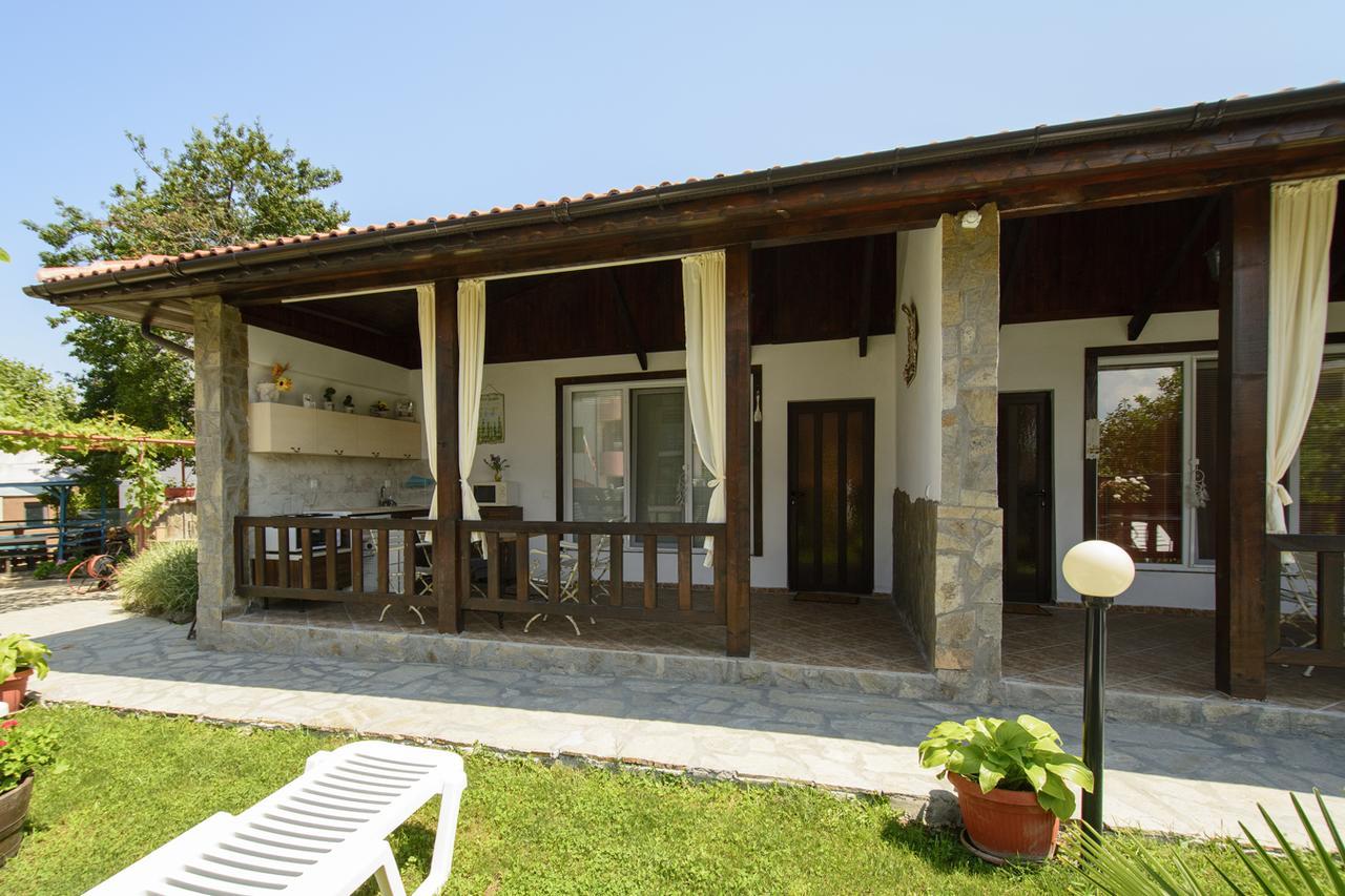 Villa Yanevi لوزينيتس المظهر الخارجي الصورة