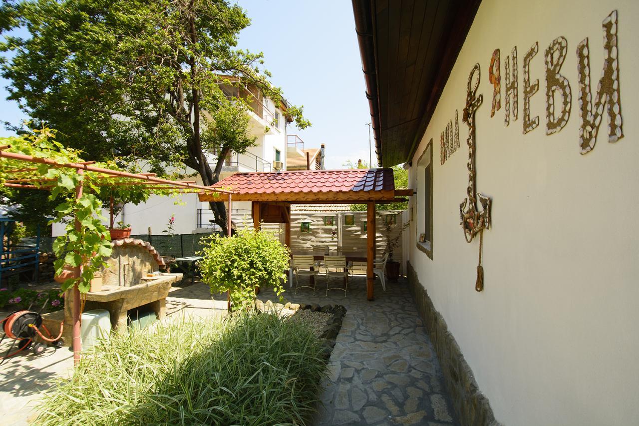 Villa Yanevi لوزينيتس المظهر الخارجي الصورة